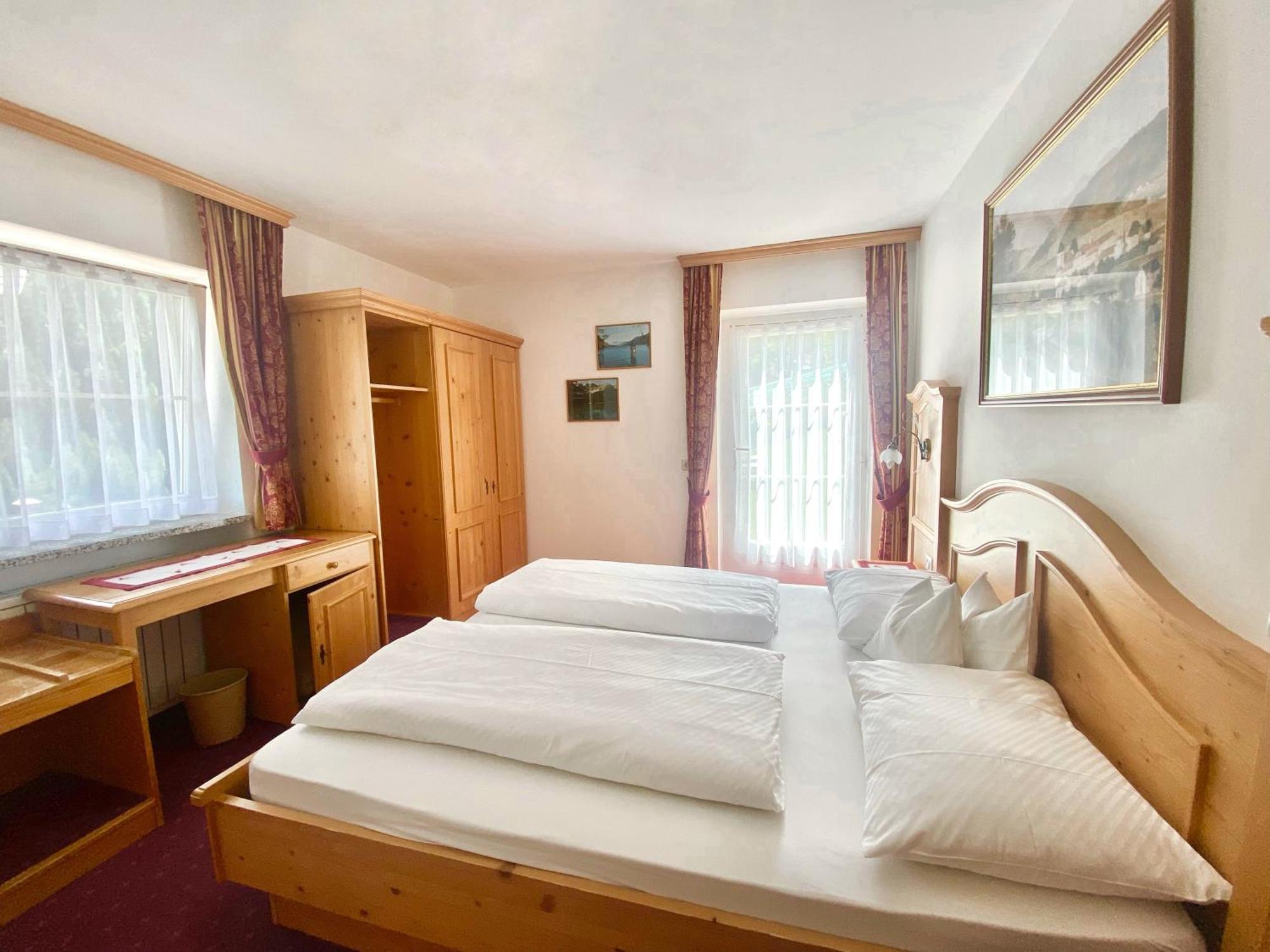 Cesa Vedla - Quite And Cozy Alpine Escape Urtijëi Oda fotoğraf